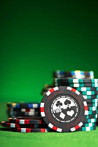 juara303 app showing navigation between live casino, slots, and sports betting